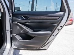 Used 2018  Honda Accord Sedan 4d EX-L 2&period;0T at A Motors Sales & Finance near San Antonio&comma; TX
