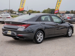 Used 2021  Hyundai Elantra SE IVT at A Motors Sales & Finance near San Antonio, TX