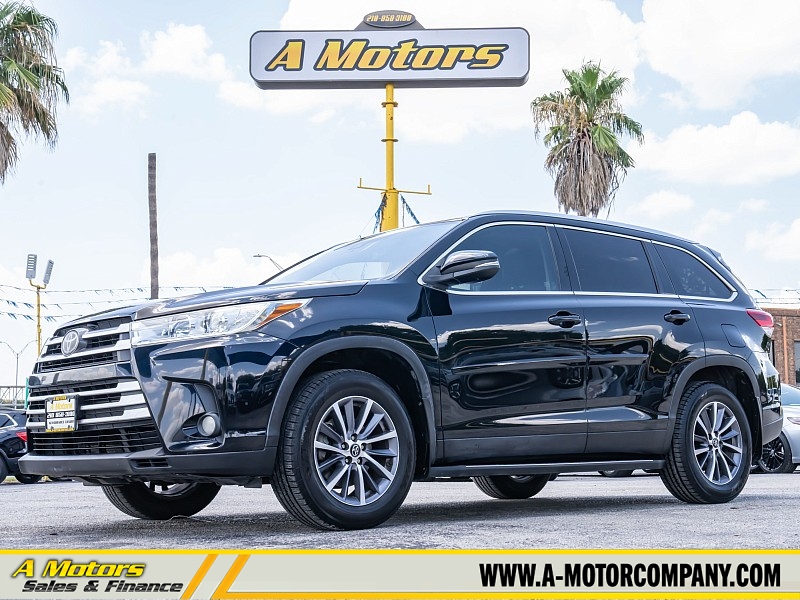 Used 2019  Toyota Highlander 4d SUV FWD XLE at A Motors Sales & Finance near San Antonio&comma; TX