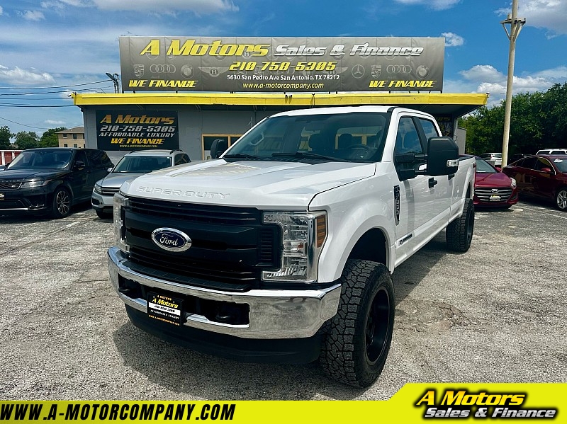 Used 2019  Ford Super Duty F-350 4WD Crew Cab XL SRW Longbed at A Motors Sales & Finance near San Antonio, TX