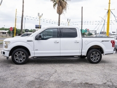 Used 2015  Ford F-150 2WD Supercrew XLT 5 1&sol;2 at A Motors Sales & Finance near San Antonio&comma; TX