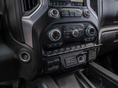 Used 2019  GMC Sierra 1500 4WD Crew Cab SLT at A Motors Sales & Finance near San Antonio&comma; TX
