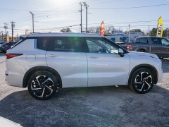 Used 2023  Mitsubishi Outlander SEL S-AWC at A Motors Sales & Finance near San Antonio&comma; TX