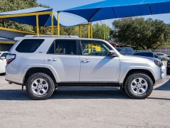 Used 2018  Toyota 4Runner 4d SUV RWD SR5 at A Motors Sales & Finance near San Antonio, TX