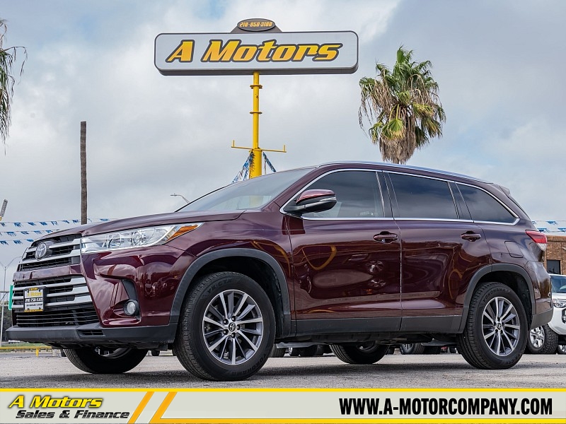 Used 2019  Toyota Highlander 4d SUV FWD XLE at A Motors Sales & Finance near San Antonio&comma; TX