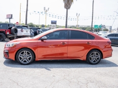 Used 2020  Kia Forte 4d Sedan GT-Line at A Motors Sales & Finance near San Antonio&comma; TX