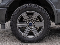 Used 2020  Ford F-150 4WD SuperCrew Lariat 5 1&sol;2 at A Motors Sales & Finance near San Antonio&comma; TX