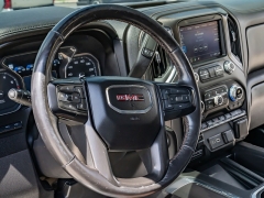 Used 2020  GMC Sierra 1500 4WD Crew Cab AT4 at A Motors Sales & Finance near San Antonio&comma; TX