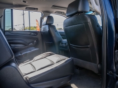 Used 2020  Chevrolet Suburban 4d SUV 4WD LT at A Motors Sales & Finance near San Antonio, TX