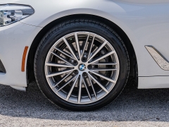 Used 2019  BMW 5 Series 540i Sedan at A Motors Sales & Finance near San Antonio&comma; TX