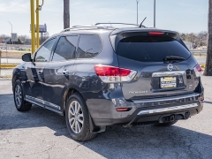Used 2014  Nissan Pathfinder 4d SUV 4WD SL at A Motors Sales & Finance near San Antonio&comma; TX