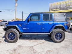 Used 2018  Jeep Wrangler Unlimited 4d SUV 4WD Sahara at A Motors Sales & Finance near San Antonio&comma; TX