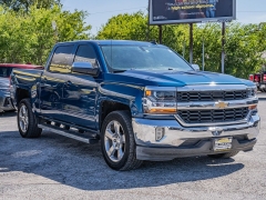 Used 2018 Chevrolet Silverado 1500 2WD Crew Cab LT at A Motors Sales & Finance near San Antonio, TX