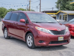Used 2012  Toyota Sienna 4d Wagon LE at A Motors Sales & Finance near San Antonio&comma; TX