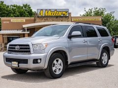Used 2017  Toyota Sequoia 4d SUV RWD SR5 at A Motors Sales & Finance near San Antonio&comma; TX