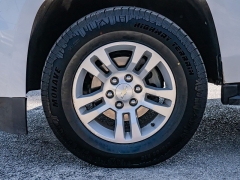 Used 2018 Chevrolet Suburban 4d SUV RWD LT at A Motors Sales & Finance near San Antonio, TX
