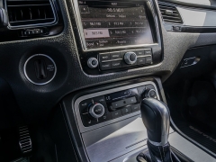 Used 2017  Volkswagen Touareg 4d SUV 4motion Wolfsburg at A Motors Sales & Finance near San Antonio&comma; TX