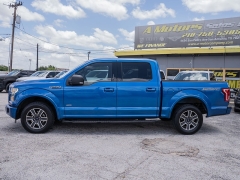Used 2016  Ford F-150 2WD SuperCrew XLT 5 1&sol;2 at A Motors Sales & Finance near San Antonio&comma; TX