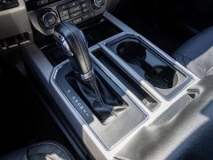 Used 2015  Ford F-150 4WD Supercrew Lariat 5 1&sol;2 at A Motors Sales & Finance near San Antonio&comma; TX