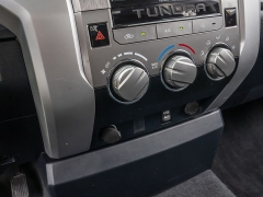 Used 2018  Toyota Tundra 2WD Double Cab SR5 4&period;6L at A Motors Sales & Finance near San Antonio&comma; TX