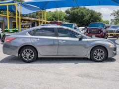 Used 2015  Nissan Altima 4d Sedan S 2&period;5L at A Motors Sales & Finance near San Antonio&comma; TX