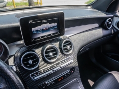 Used 2019  Mercedes-Benz GLC-Class 4d SUV GLC300 at A Motors Sales & Finance near San Antonio&comma; TX