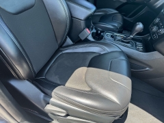 Used 2019 Jeep Cherokee 4d SUV FWD Latitude Plus 2.4L at A Motors Sales & Finance near San Antonio, TX