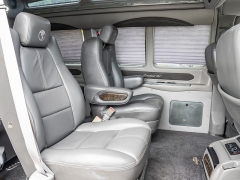 Used 2017  Chevrolet Express Van 2500 Van at A Motors Sales & Finance near San Antonio&comma; TX