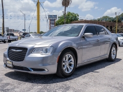 Used 2015  Chrysler 300 4d Sedan Limited at A Motors Sales & Finance near San Antonio&comma; TX