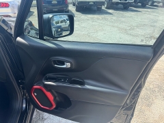 Used 2016 Jeep Renegade 4d SUV 4WD Trailhawk at A Motors Sales & Finance near San Antonio, TX