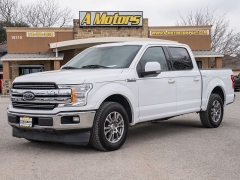 Used 2018  Ford F-150 2WD SuperCrew Lariat 5 1&sol;2 at A Motors Sales & Finance near San Antonio&comma; TX