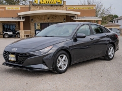 Used 2021  Hyundai Elantra SE IVT at A Motors Sales & Finance near San Antonio, TX