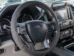Used 2022  Ford Super Duty F-350 4WD XLT Crew Cab SRW 6&period;75' Box at A Motors Sales & Finance near San Antonio&comma; TX
