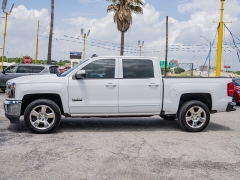 Used 2016  Chevrolet Silverado 1500 2WD Crew Cab LT at A Motors Sales & Finance near San Antonio&comma; TX