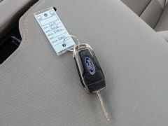 Used 2019  Ford Super Duty F-250 2WD Crew Cab XL at A Motors Sales & Finance near San Antonio, TX