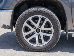 Used 2017  Toyota Tundra 4WD CrewMax SR5 5&period;7L FFV at A Motors Sales & Finance near San Antonio&comma; TX