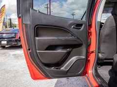 Used 2020  Chevrolet Colorado 2WD Crew Cab LT at A Motors Sales & Finance near San Antonio, TX