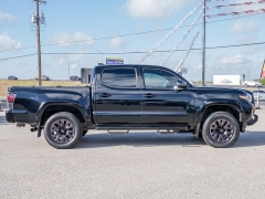 Used 2021  Toyota Tacoma 4WD Limited Double Cab 5ft Bed V6 AT at A Motors Sales & Finance near San Antonio, TX