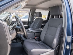 Used 2019  Chevrolet Silverado 1500 2WD Crew Cab LT at A Motors Sales & Finance near San Antonio&comma; TX