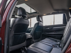 Used 2019  Toyota Highlander 4d SUV FWD XLE at A Motors Sales & Finance near San Antonio&comma; TX