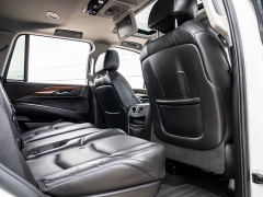 Used 2020  Cadillac Escalade 4d SUV RWD Premium Luxury at A Motors Sales & Finance near San Antonio&comma; TX