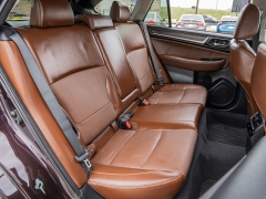 Used 2017  Subaru Outback 4d SUV 2&period;5i Touring at A Motors Sales & Finance near San Antonio&comma; TX