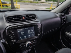 Used 2018  Kia Soul 4d Hatchback &plus; at A Motors Sales & Finance near San Antonio&comma; TX