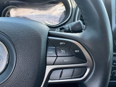 Used 2019 Jeep Cherokee 4d SUV FWD Latitude Plus 2.4L at A Motors Sales & Finance near San Antonio, TX