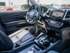 Used 2016  Honda Pilot 4d SUV AWD Touring at A Motors Sales & Finance near San Antonio&comma; TX