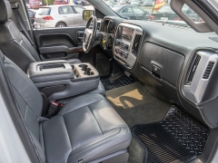 Used 2016  GMC Sierra 1500 2WD Crew Cab SLE at A Motors Sales & Finance near San Antonio, TX