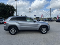 Used 2019 Jeep Grand Cherokee 4d SUV 2WD Laredo E at A Motors Sales & Finance near San Antonio, TX