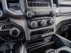 Used 2020  Ram 1500 2WD Crew Cab Lone Star at A Motors Sales & Finance near San Antonio&comma; TX