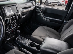 Used 2018  Jeep Wrangler JK Unlimited 4d SUV 4WD Sport at A Motors Sales & Finance near San Antonio&comma; TX