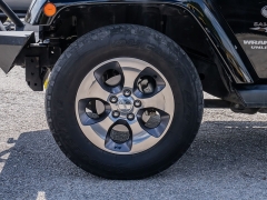Used 2016  Jeep Wrangler Unlimited 4d Convertible Sahara at A Motors Sales & Finance near San Antonio&comma; TX